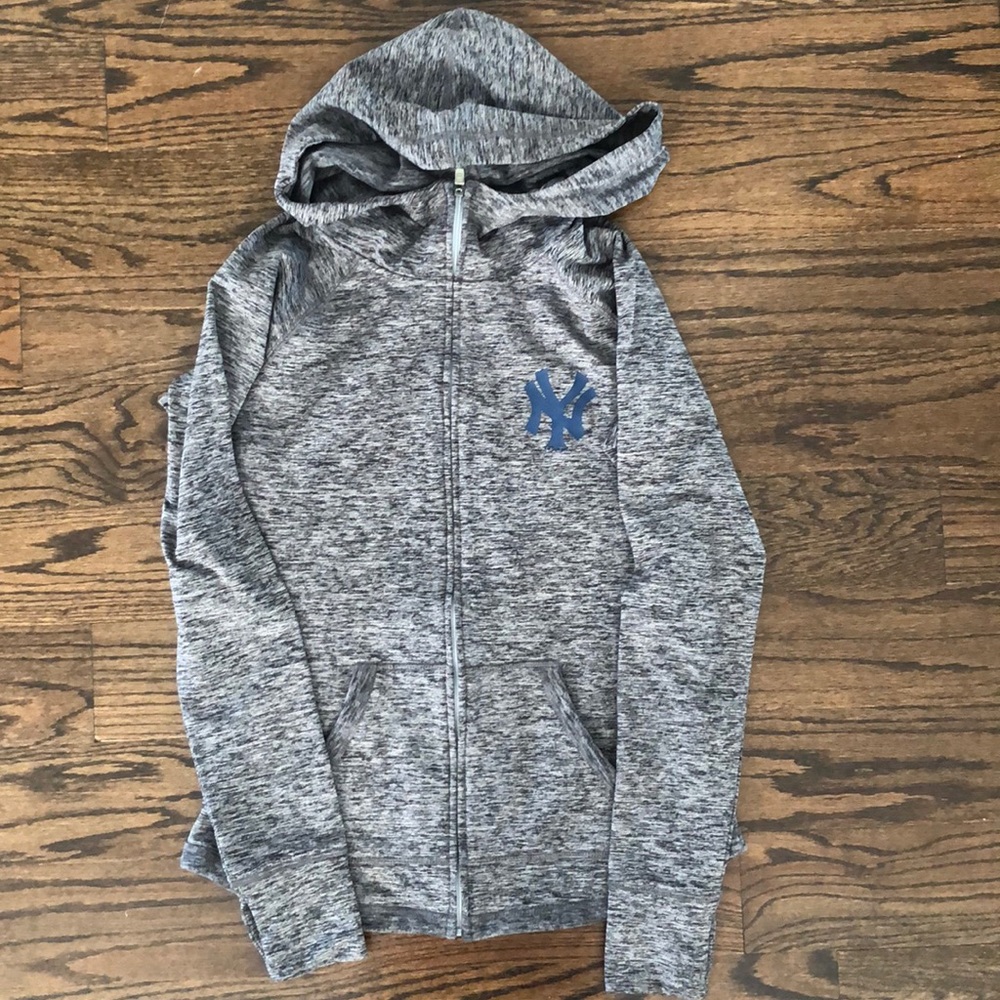 Yankees stretch hoodie with thumb holes